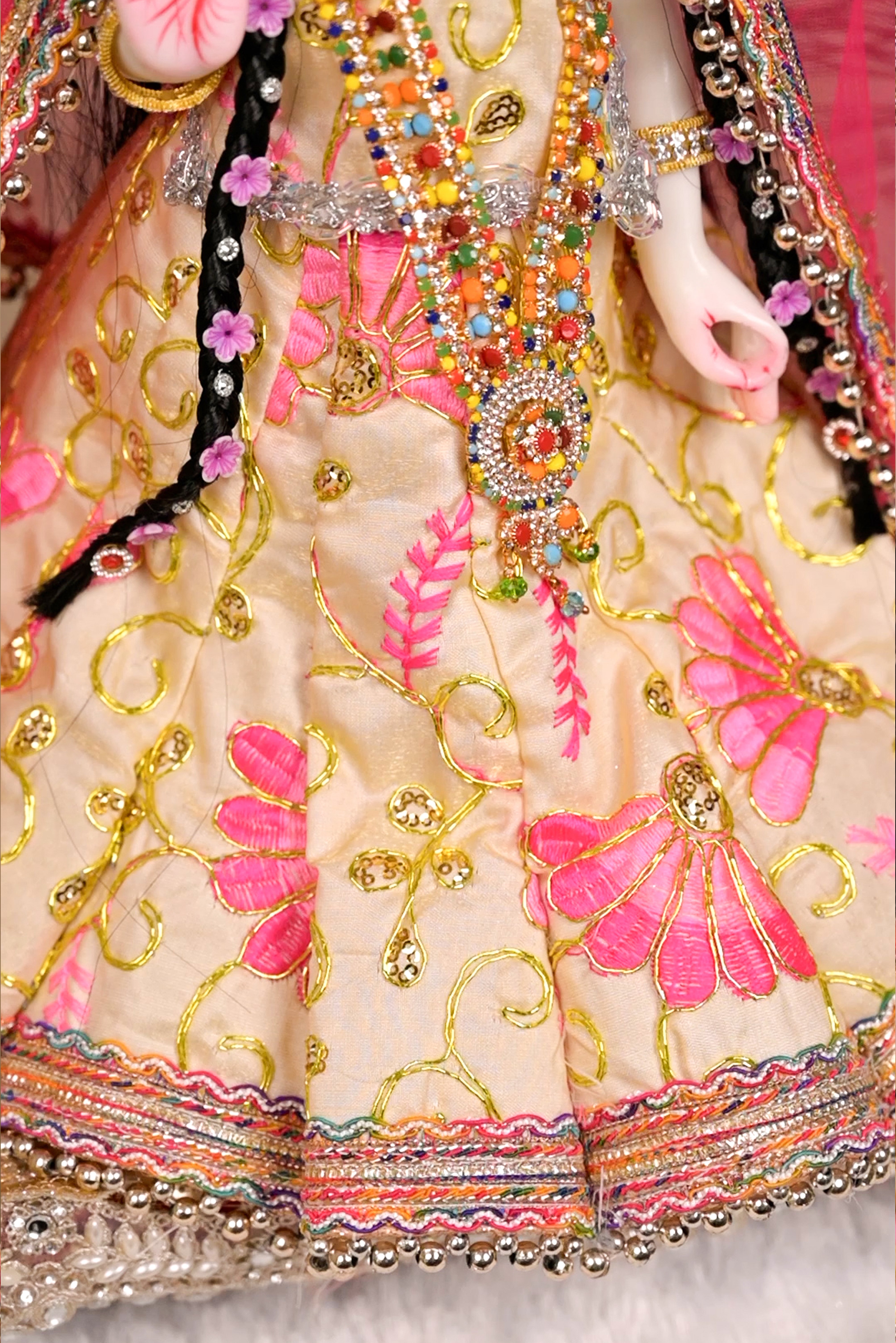 Radha Krishna Yugal Jodi Poshak – Beige Golden & Pink