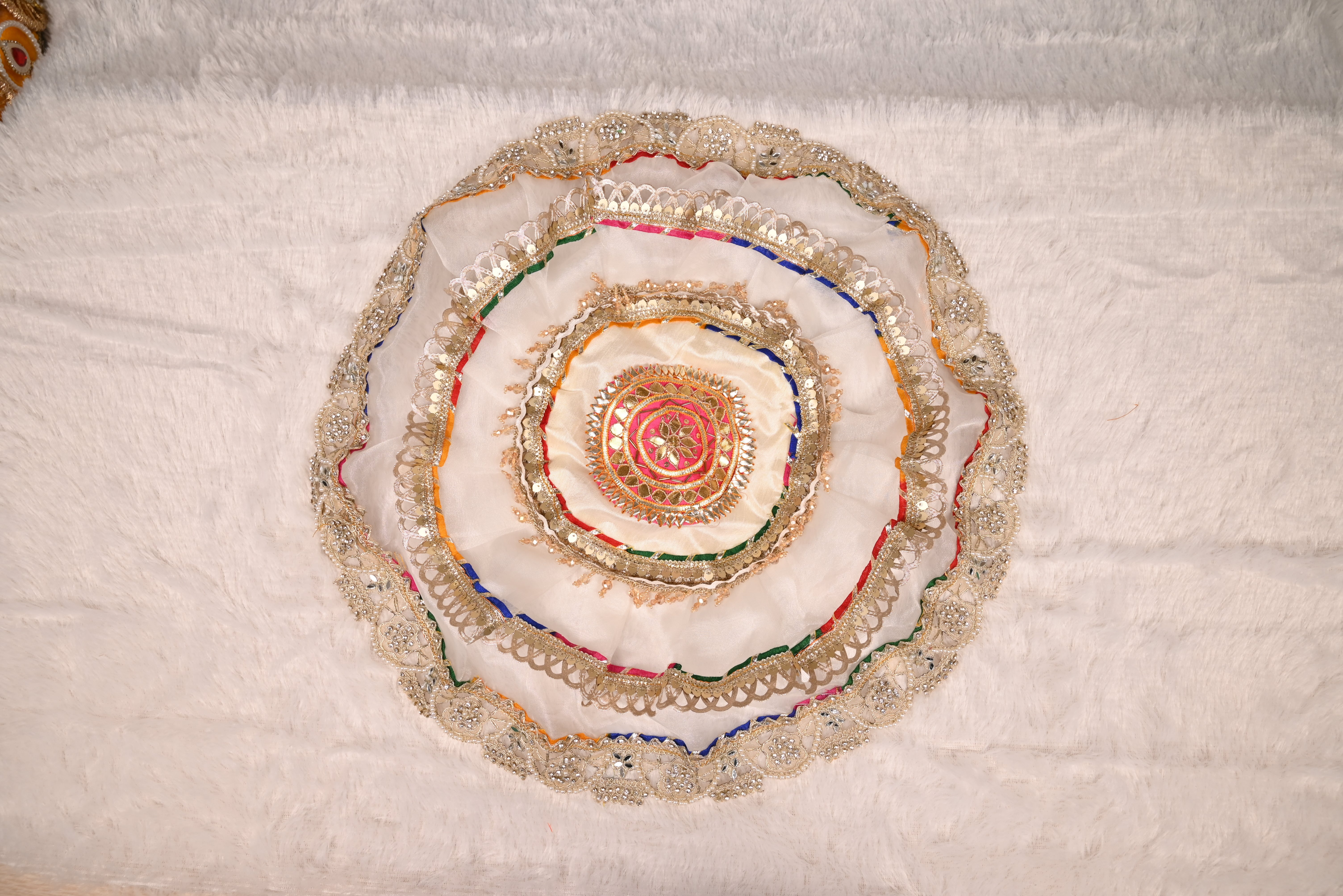 Decorative Round Thali Posh White and Multicolor Embroidered Design