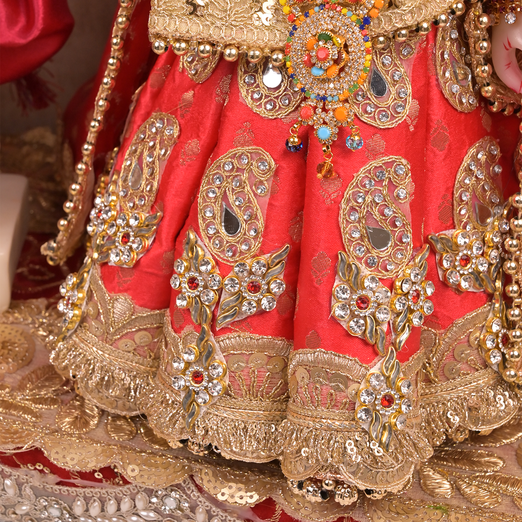 Radha Krishna Yugal Jodi Poshak – Reddish Maroon & Golden Beige Silk Lehenga Set with Kundan Work