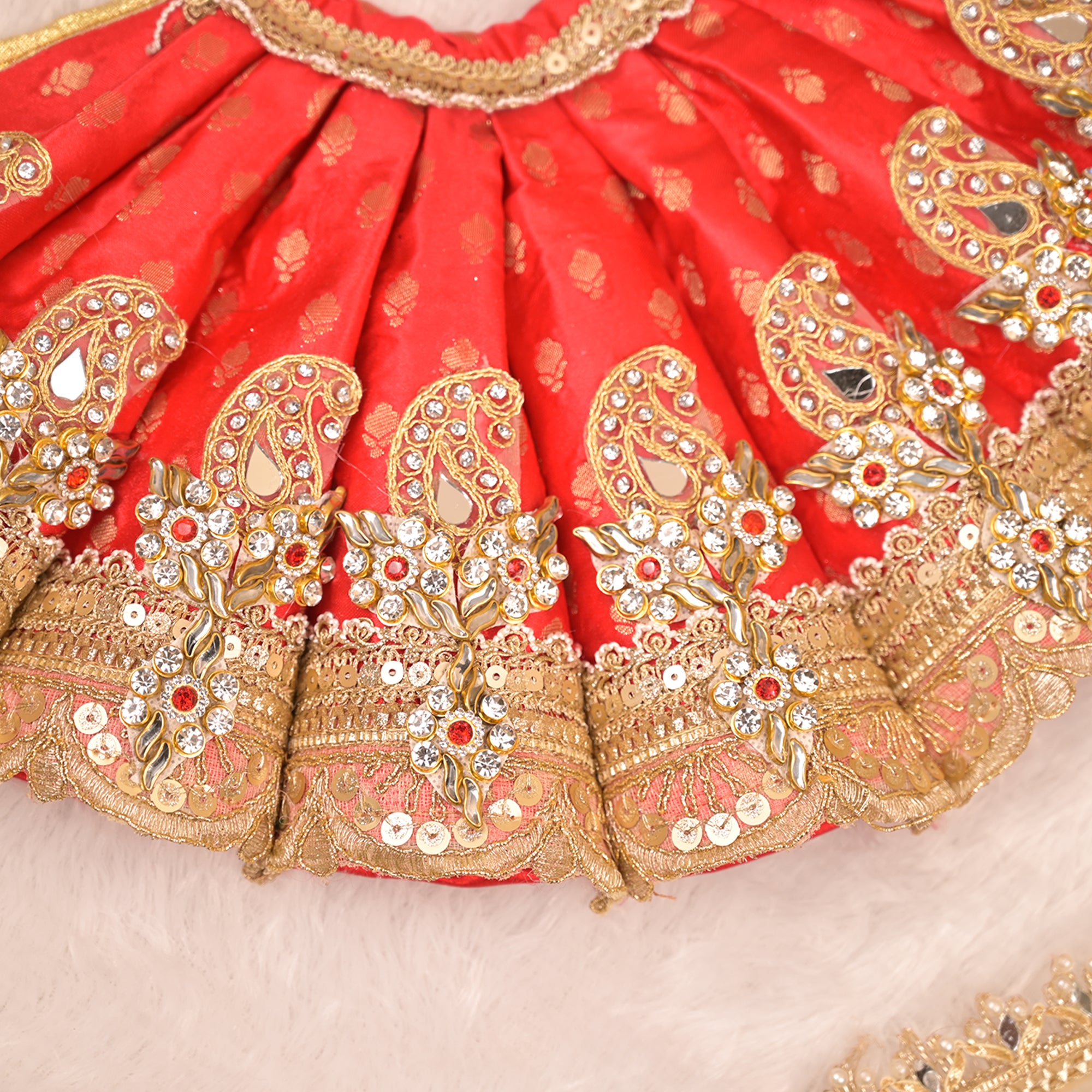 Mata Rani Lehenga – Reddish Maroon Pure Silk Poshak with Golden Embroidery & Dual Dupattas